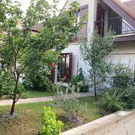 Maison Le Buisson
